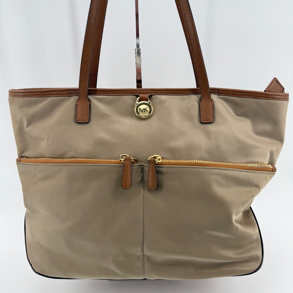 Michael Kors Dusk Kempton Medium Tote Bag‎ Khaki Nylon Leather Trim Gold Logo - Picture 2 of 16